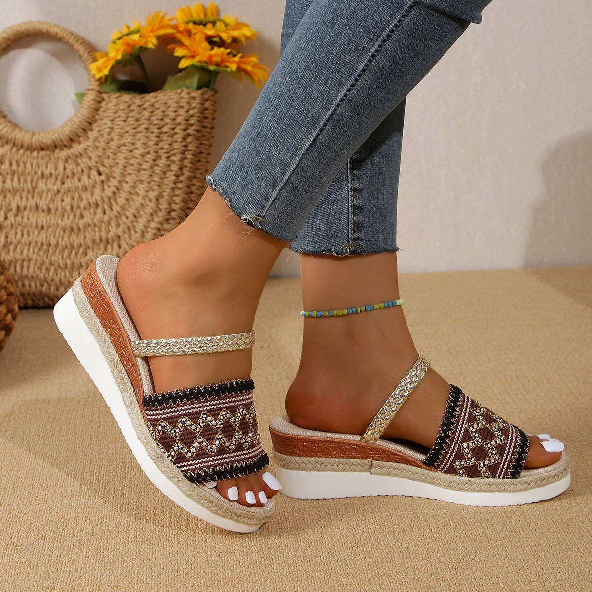 New Color-blocked Wave-patterned Sandals Summer Fashion Wedges Slippers Outdoor Ethnic Style One-line Thick-soled Shoes For Women